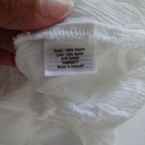 a.n.a. A New Day White Cold Shoulder Lace Yoke Top Women Size M Semi-sheer - Picture 5 of 8